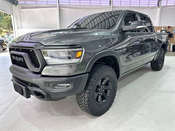 RAM 1500 5.7 V8 GASOLINA REBEL CD 4X4 AUTOMÁTICO